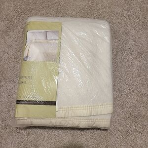 Vintage Owen Mfg Co. Blanket Full Twin Size 72"x90" Off White